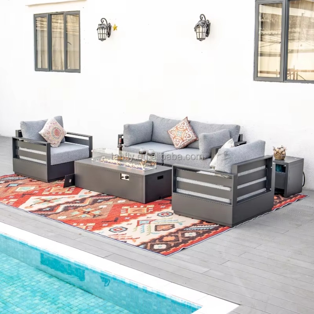 Outdoor Furniture With Fire Pit - Комплект уличной мебели для виллы и