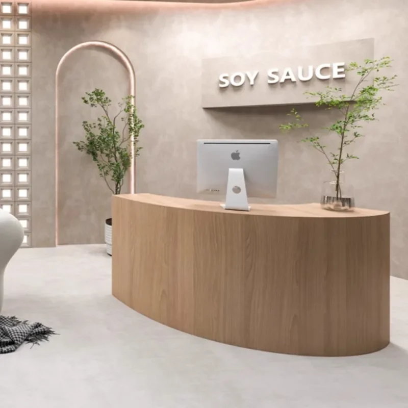 Изогнутый стол-ресепшн для кас – обзор и цена Outdoor Furniture In Store